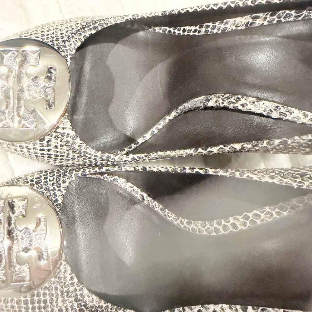 Tory Burch Snakeskin Wedges - Size 10 - Picture 15 of 15